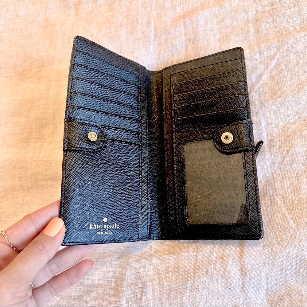 Kate Spade Wallet - Picture 7 of 8